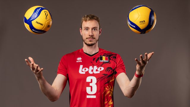 Belgian Captain Diagnosed with Cancer